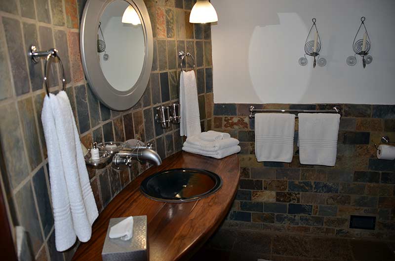 isandlwana-lodge-06 Battlefields Accomodation - Isandlwana Lodge